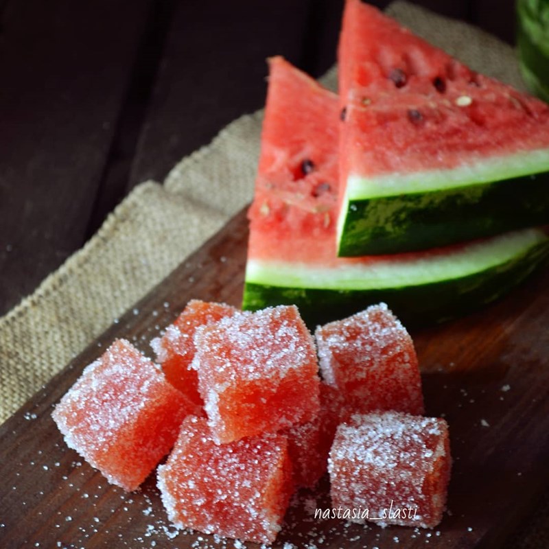 Watermelon jelly sweets