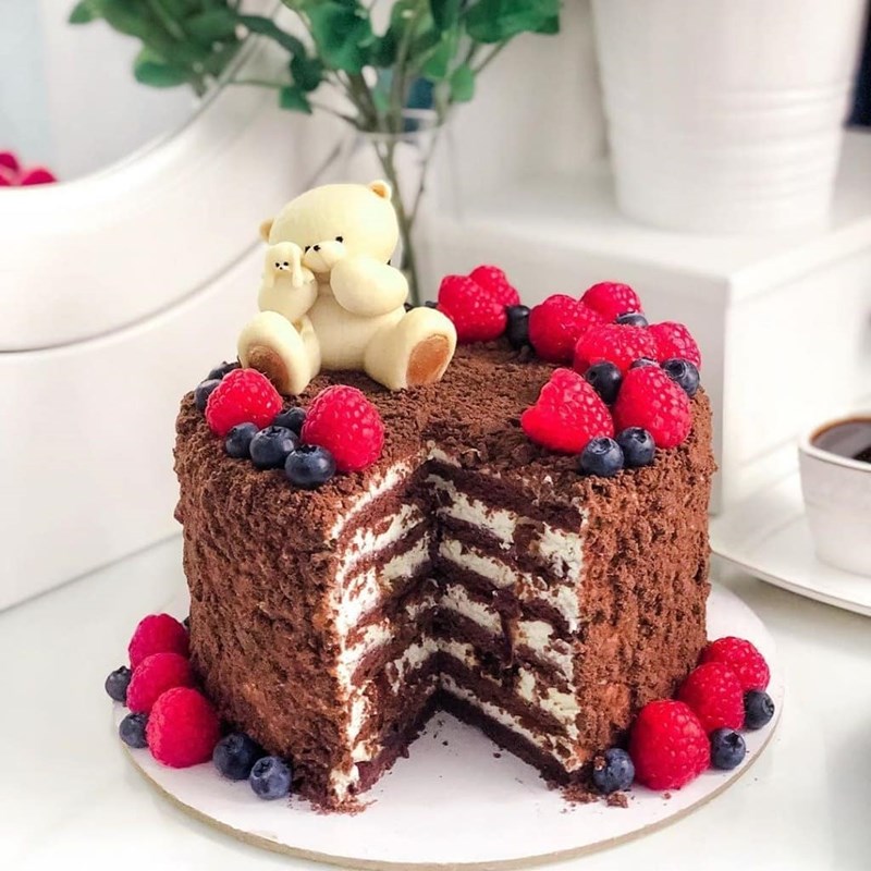 Chocolate honey cake
