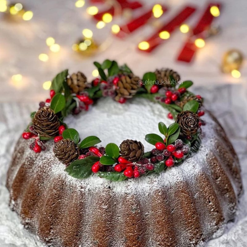 Orange & chocolate Christmas cake