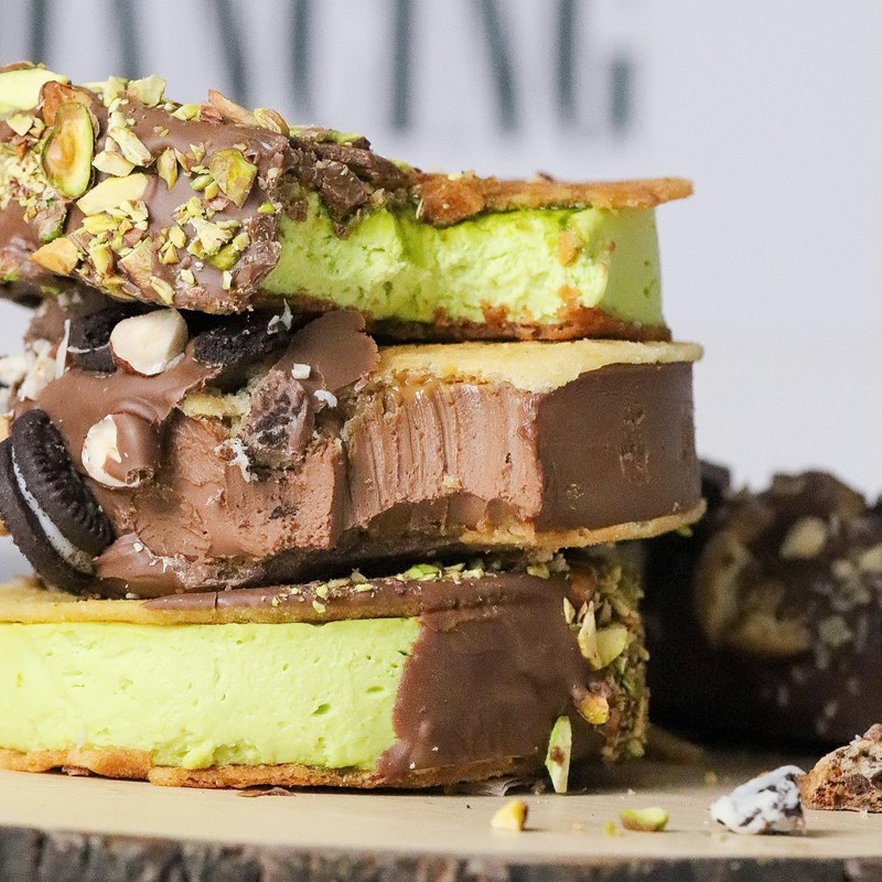 Waffle sandwiches with pistachios & chocolate